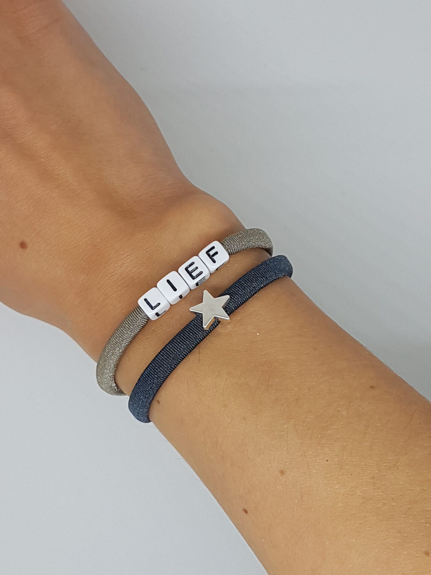 Armbandjes